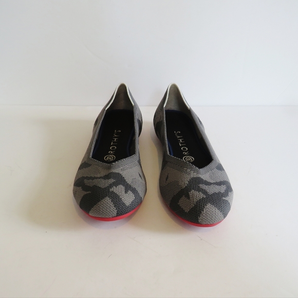 Rothy's Retired Gray Camo Round Toe Ballet Flats - Picture 5 of 12